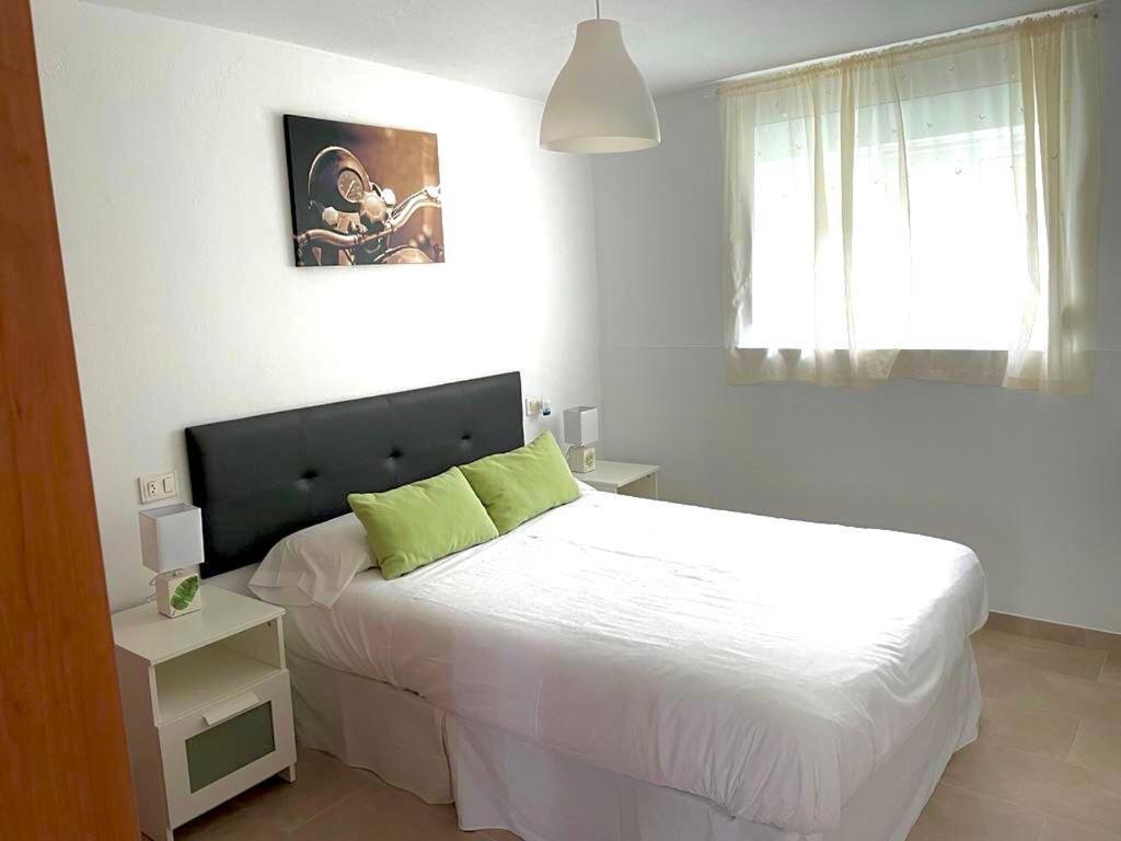 Apartamento Playa De Estorde Сеэ Экстерьер фото